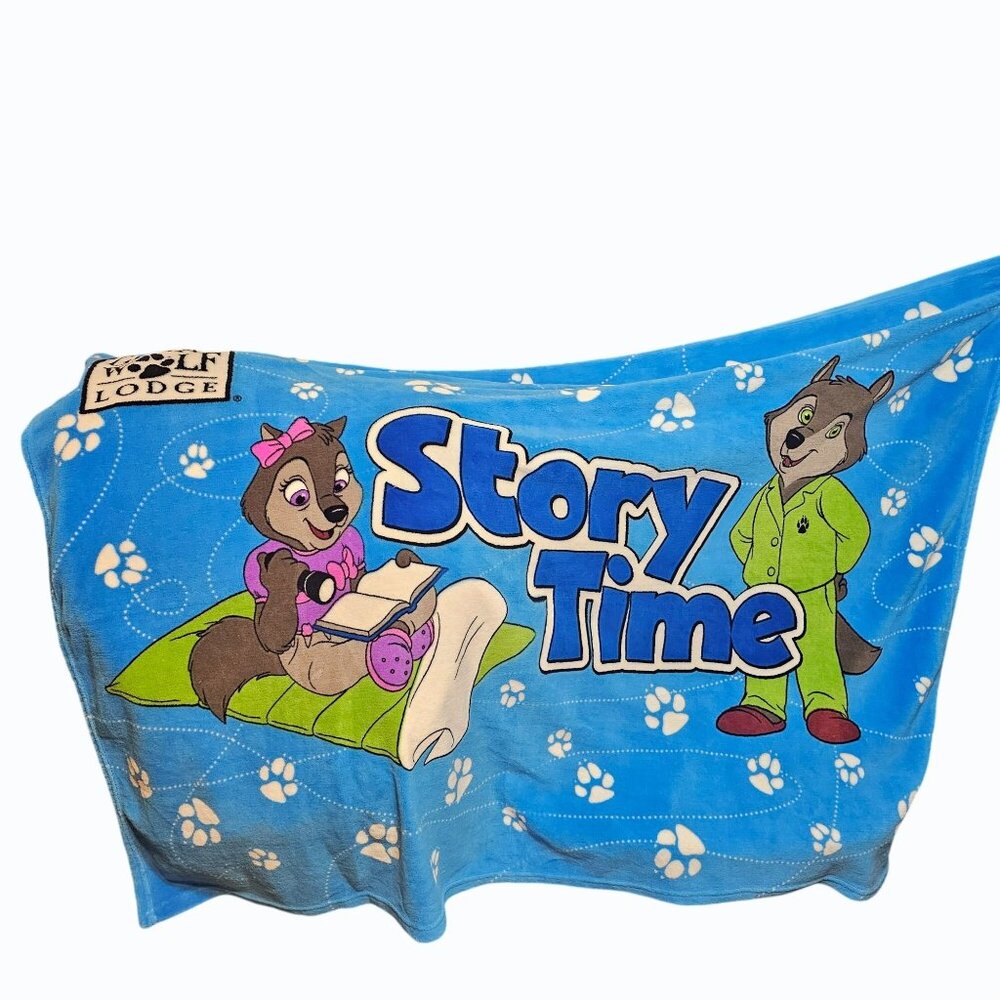 Great Wolf Lodge Story Time Fleece Blanket  and 17" BAB Violet The Wolf Plush